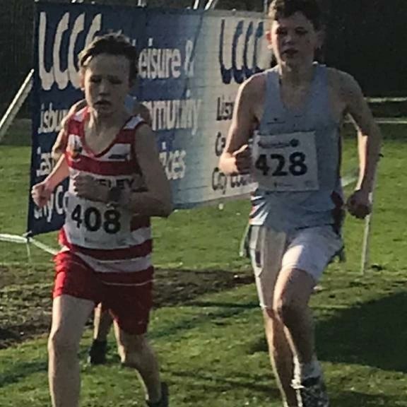 We are very proud of junior member Aaron Hawley Higgins who represented Knowsley Harriers at Northern Ireland International Cross Country U15 category yesterday. Great running Aaron! 👏👊🇦🇹💯

#Knowsleyharriers
#nicrosscountry
#represent #hoopsontour
#youngrunner
#crosscountry