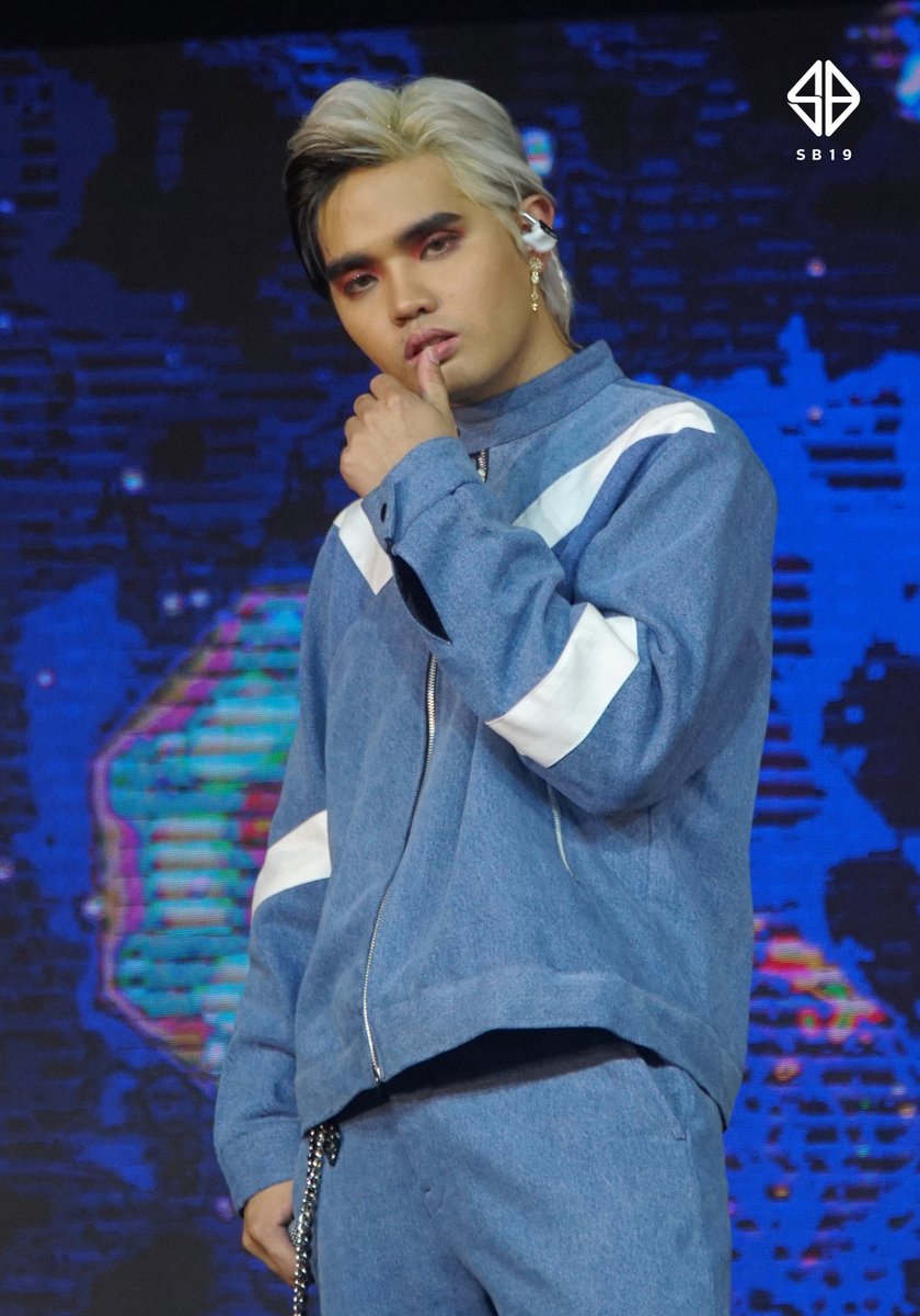 📸 #SB19Lookback2021 | 'Back in the Zone' Online Concert Stills

Check out these exclusive unreleased photos from the 'Back in the Zone' Online Concert!

📀 Stream 'Pagsibol EP' here: lnk.to/SB19-PagsibolEP

In frame: #SB19_JUSTIN, #SB19_STELL, #SB19_PABLO

#SB19 #SB19PagsibolEP