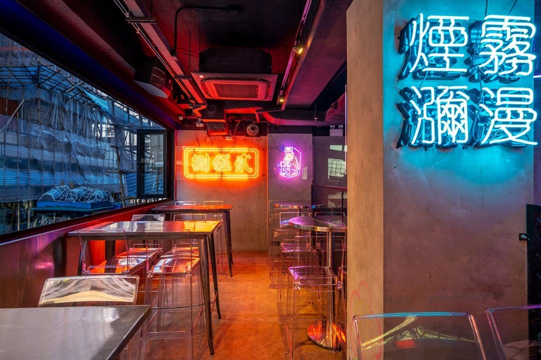 ChocolateGold40's tweet photo. What a place..
#basebar https://t.co/x9m7SSWpbZ