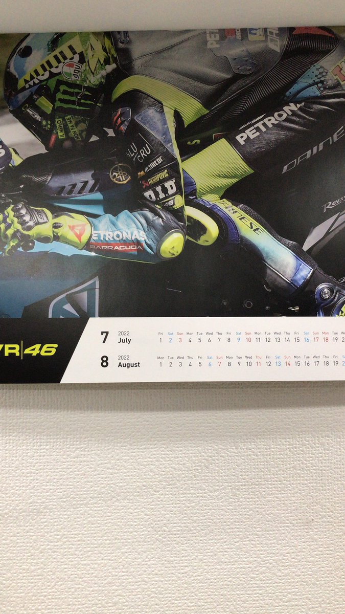 grifftire's tweet photo. D.I.D×VR46コラボカレンダー
5枚あります。
欲しい方はグリフまで！
無くなり次第終了です。

ロッシ　バレンティーノロッシ　DID https://t.co/9ruai572ep