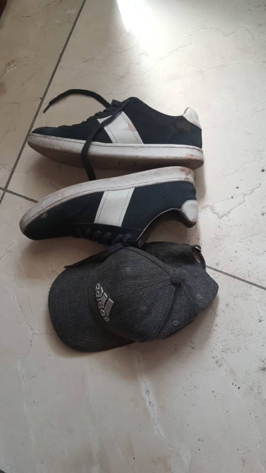 nlandumagloire1's tweet photo. Je suis entrain de pleurer moi frère José,je vois encore le chapeau et ses ketchs qu'il avait porté quand on l'a abattu à 100m d la Présidence, c vraiment triste.
Chauffeur d Sa Grandeur KISOLOKELE TUSIMBANA Christophe,Chef Spirituel adjoint d l'Eglise KIMBANGUISTE.
@fatshi13 https://t.co/AtwIWDaFrh