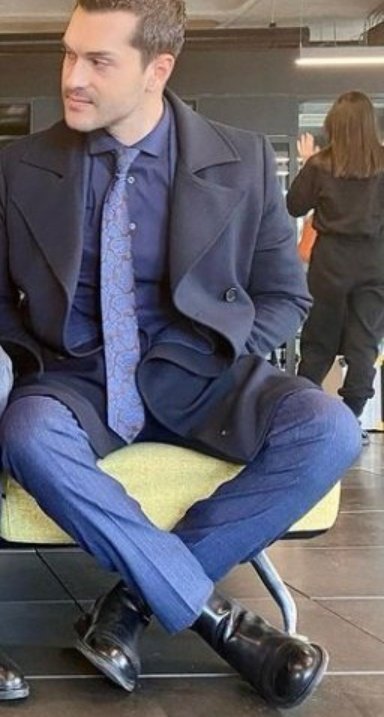sumsy21's tweet photo. Tipe bak ya JDHSBXJSN https://t.co/AxS1uAOMHs