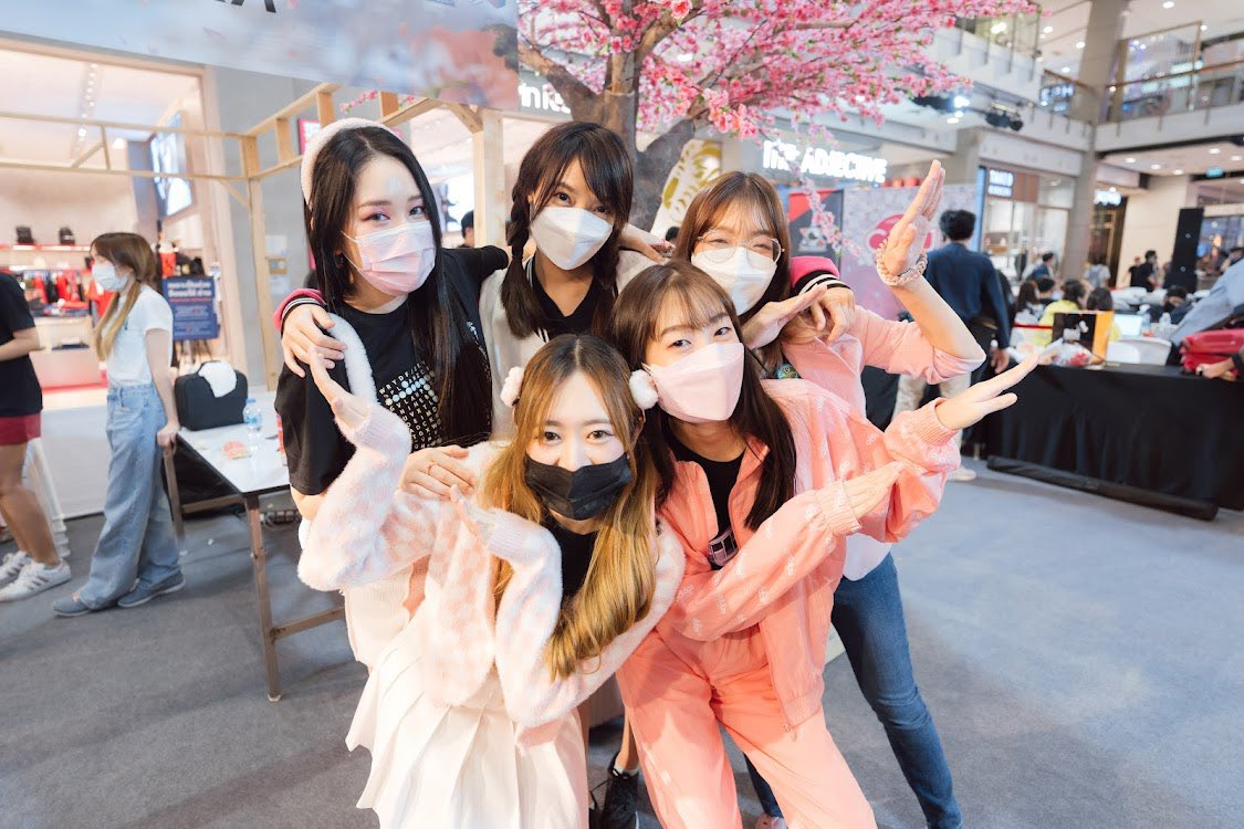 ssxndii_39's tweet image. ขอบคุณทาง Space Gamer มากๆเลยนะคะ ที่จัดงาน The Idol Sakura ให้พวกเราได้ทำกิจกรรมร่วมกัน เป็นงานที่สนุกมากๆเลย ครั้งแรกเลยที่ได้แข่งเกมจริงจัง 555 ขอบคุณทุกคนที่คอยเป็นกำลังใจและมาเล่นเกมด้วยกันนะค้า ไว้เจอกันใหม่งานหน้าคับพ้ม!! 
#sandybbear #แคปหมีง่วง #asteridol