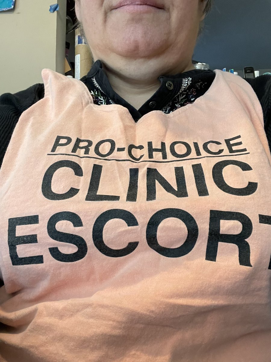 tinahorncae's tweet photo. Doing a reading at church this morning #HoCoMD #UUTwitter #UUSunday #RoeVWade #RoeAnniversary #Roe49 @UUColumbia https://t.co/wRsGYNxyYJ