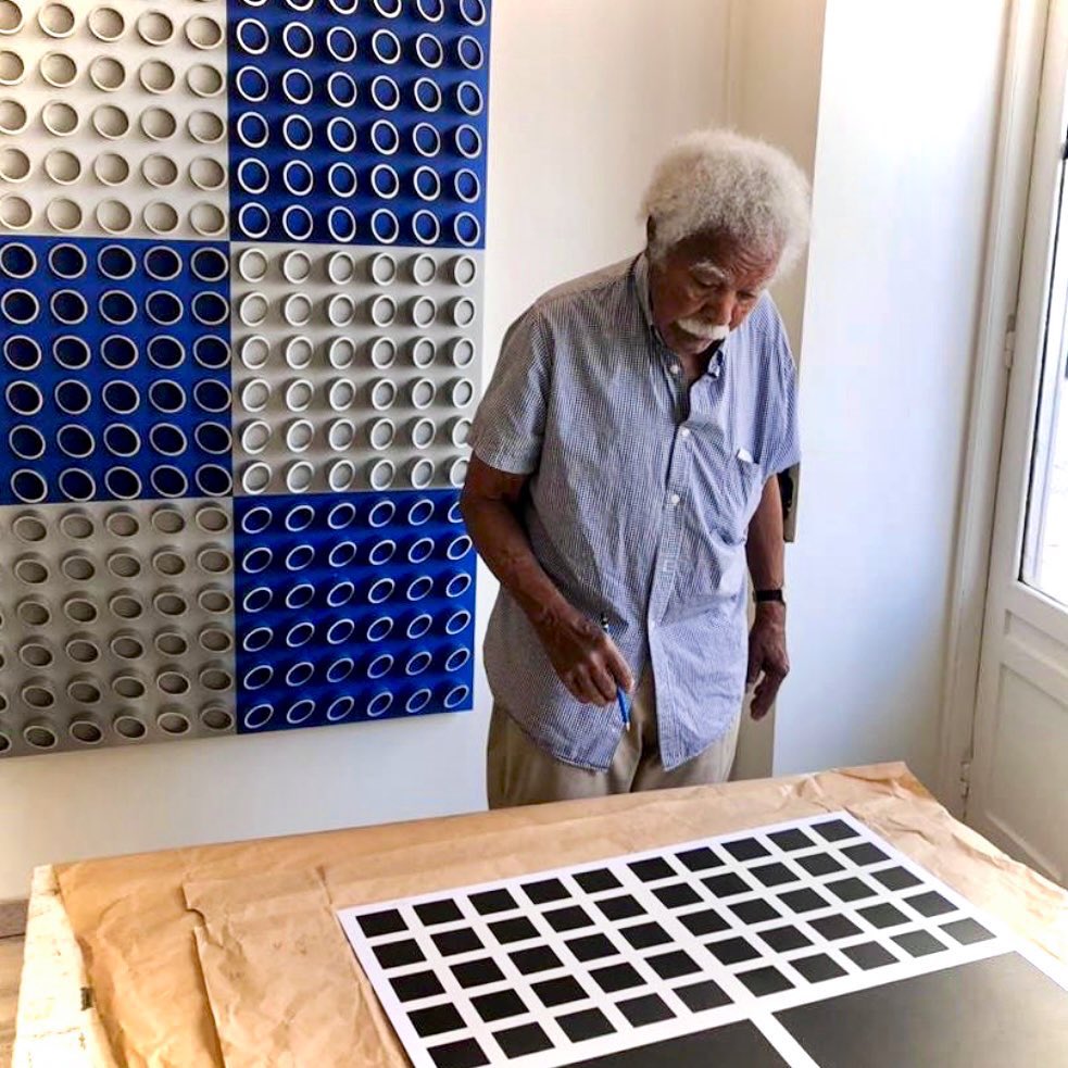 «mi arte es la búsqueda de la luz»

Narciso Debourg (b.1925), artista plástico venezolano, inmenso creador, muere hoy a sus 96 años. 

Descansa en paz, querido amigo. 
Gracias por tanto. 

#narcisodebourg #LosDisidentes