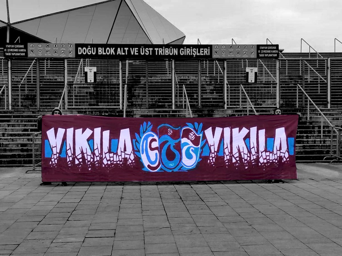 uniggresmi's tweet photo. “Hakkımı da almaya geldim
Hepsine selam de”

𝐘 𝐈 𝐊 𝐈 𝐋 𝐀  𝐘 𝐈 𝐊 𝐈 𝐋 𝐀

#YolumuzTrabzonspor https://t.co/Ly9GWG19Vy