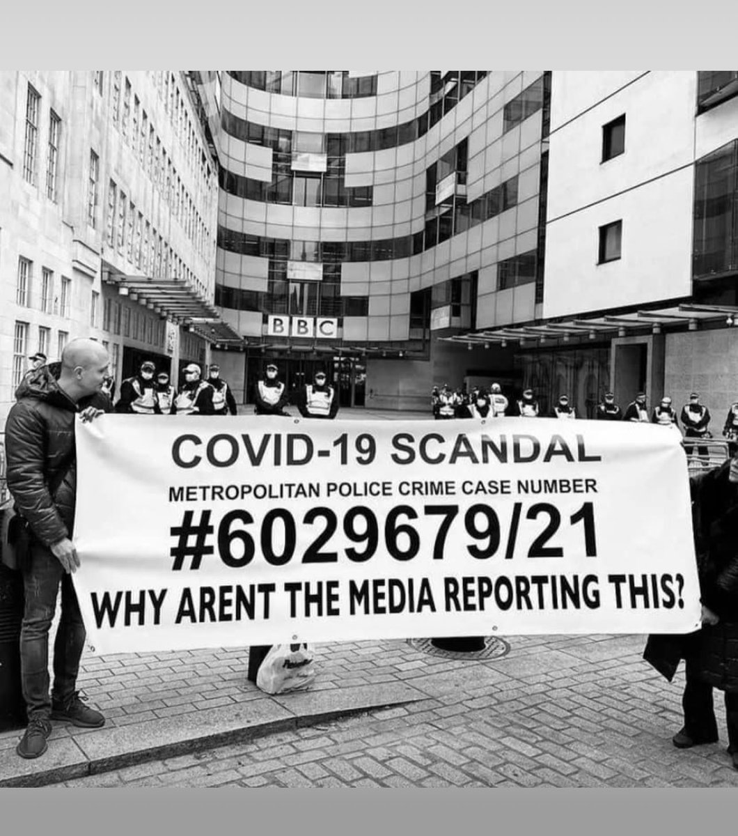 Mohamme09073545's tweet photo. Seeing how the cult of 6029679/21 are printing banners and T Shirts I though I would get myself a mug made to remind myself that crime ref number will not be investigated. https://t.co/5496La8AkJ