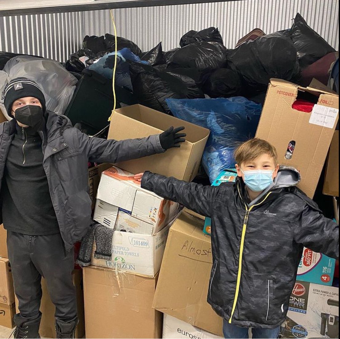 WOW, Kingston! Thanks for the love!
305 pickups! (Sorry we couldn’t get to everyone.We ran out of time!)
Thank you, thank you to all for helping to restock @YGK_Thrift   

If we missed you, we’ll happily accept your donation if you’re able to drop off. 
165 Princess 
#ygk 🤍🖤🤍