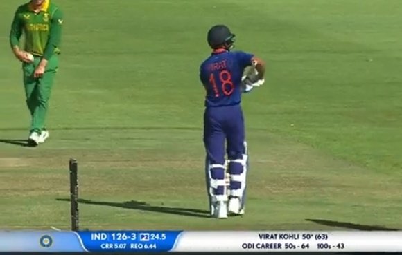 ImTanujSingh's tweet photo. Now see Virat Kohli - The Father. https://t.co/PfY2X0lWKn