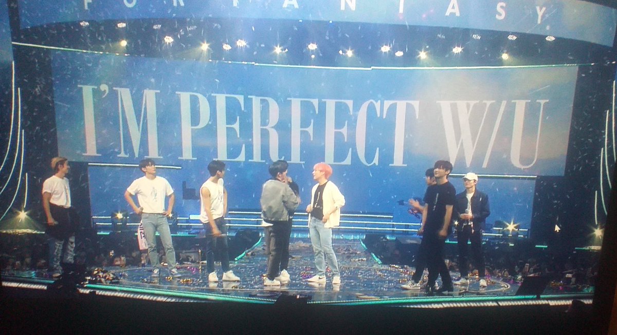 jazzme1130's tweet photo. "Just say I'M always PERFECT when I'm WITH YOU
'Cause you're my echo."
❤❤❤❤❤❤❤❤❤
#SF9ImperfectSeoulD3
#sf9imperfect
#SF9_CONCERT
#ECHO
@SF9official https://t.co/XWg75kSGWS