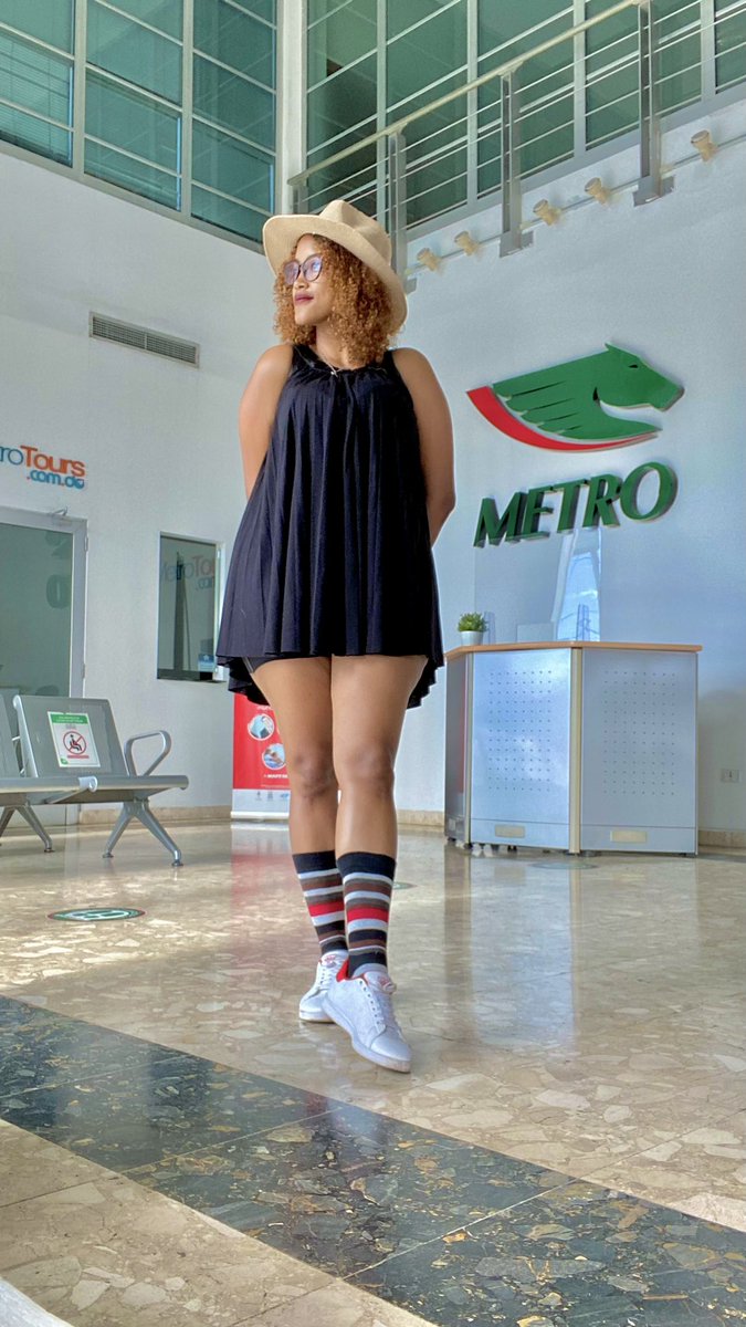 LaPublicita's tweet photo. #FlowDay pa’ salir a Curiocear 🕵🏽 https://t.co/HeoCy3SXYs