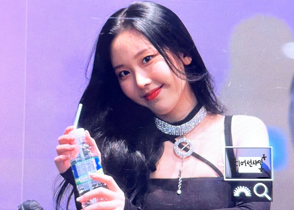 _Dear_Sunshine_'s tweet photo. 220123 야미야미럽 팬싸

고마워 사랑해 💛💛💛💛

#모모랜드 #MOMOLAND 
#나윤 #김나윤 #NAYUN #난니 https://t.co/UtZDTqhw0i
