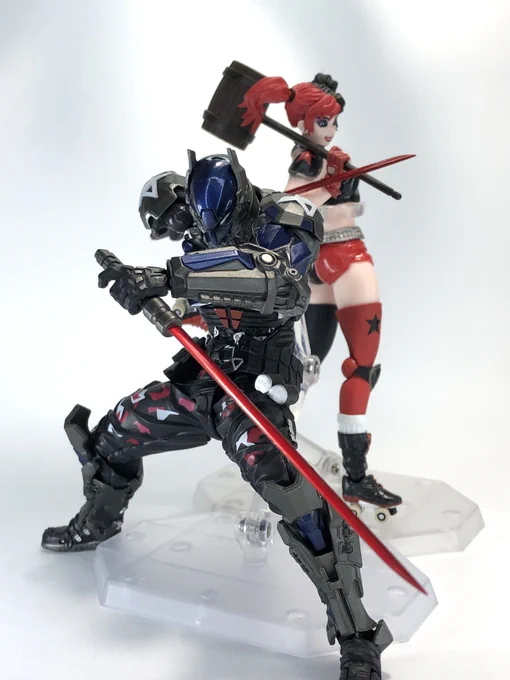 ゲームやってないので正直、敵か味方かも知らないけどデザインがカッコ良すぎて、出来のいいフィギュア欲しいと思ってたアーカムナイト。やっとお求めやすい値段のがでましたねん。アホみたいにかっちょいいん 