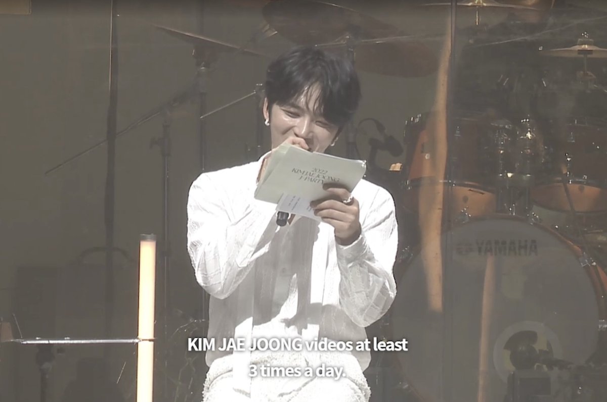 dongbangpreso's tweet photo. How to date someone according to a fan:

Ask your date to watch Jaejoong videos first before officially making him your bf 😂 #JParty2022 https://t.co/Y5OoRYsEOP