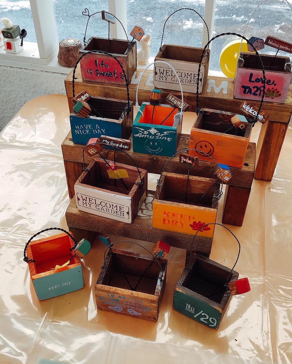 滋賀県蒲生郡日野町鎌掛ラハイナガーデンさんにて
1000円ワークショップ開催したよぉ〜💓