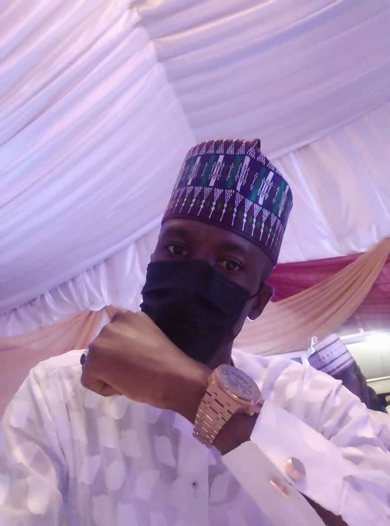 muntaree's tweet photo. #NewProfilePic https://t.co/hi03oG6yOE
