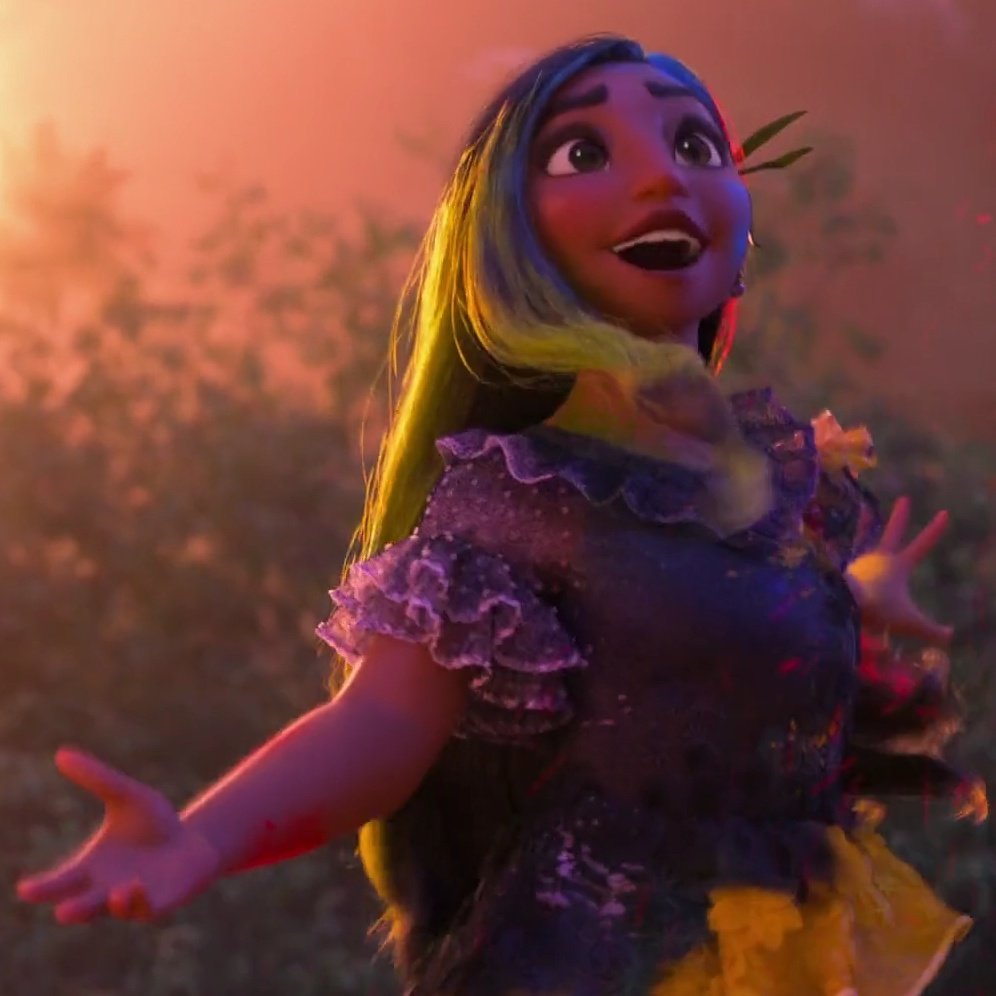 dailymadrigals's tweet photo. isabela being her true self aka the BEST isabela <3 https://t.co/LhgbFLITmh
