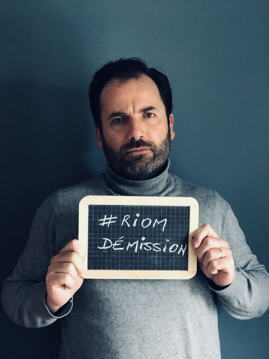 Foulques44's tweet photo. L’adjoint de la Maire de Nantes Tristan Riom a cautionné la manifestation violente de vendredi soir à #Nantes. Cette violence n’a pas sa place en démocratie. Elle doit exiger sa démission. #riomdemission ⁦@MVANantes⁩ https://t.co/ZhKkP5DClY