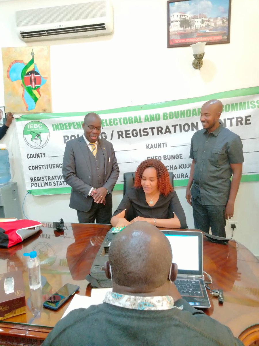 IEBCKenya's tweet image. Ag. Commission Secretary &amp;amp; CEO Marjan Hussein Marjan in Doha to oversee start of Voter Registration exercise at Kenya High Commission in Qatar. Diaspora Voter Registration in Qatar was delayed due to logistic problem but Kenyans can now enlist as voters at embassyoffice #ECVR2022