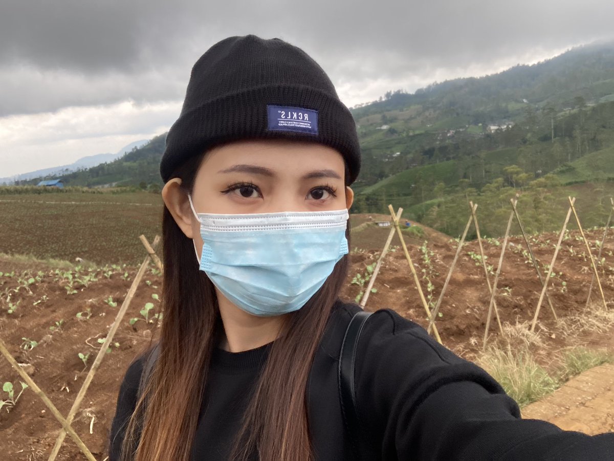 GabrielaBells's tweet photo. 🍃 https://t.co/8mQBrRCfnZ