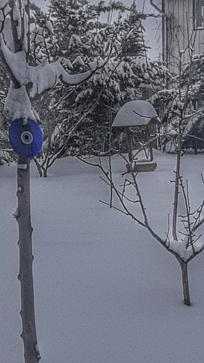 .
Bazen doğa da kirlerini temiz gösterme ihtiyacı hisseder.