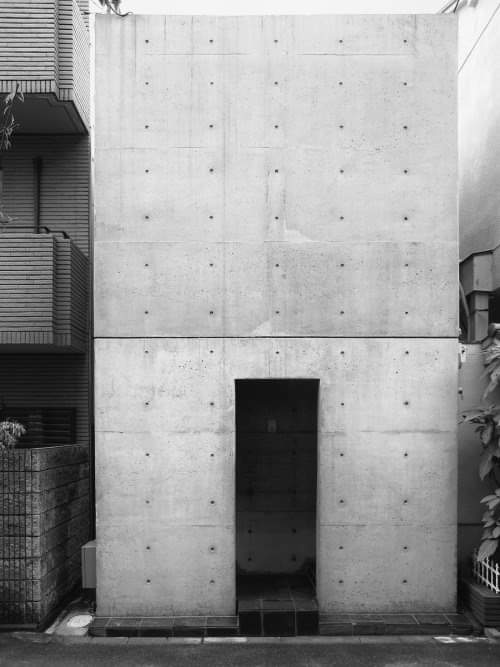 Tadao Ando...
Azuma House, Sumiyoshi-Ku, Osaka, Japan...1975-76
#architecture #arquitectura #TadaoAndo 
es.wikiarquitectura.com/edificio/casa-…