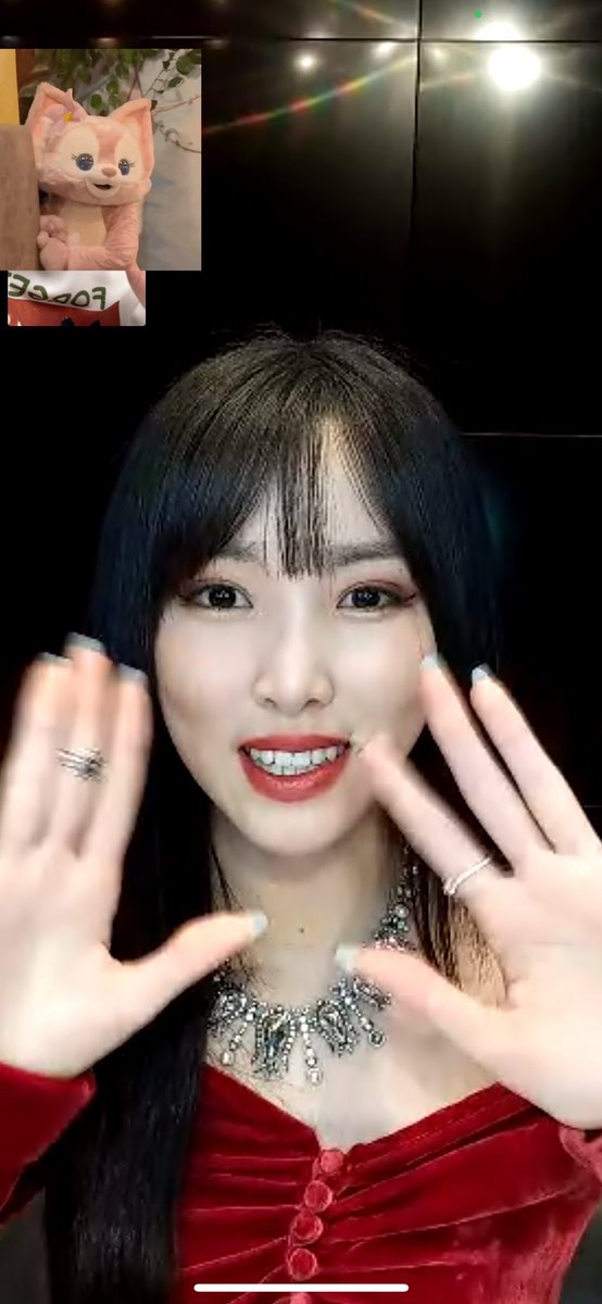 Almighty Yuju tweet media
