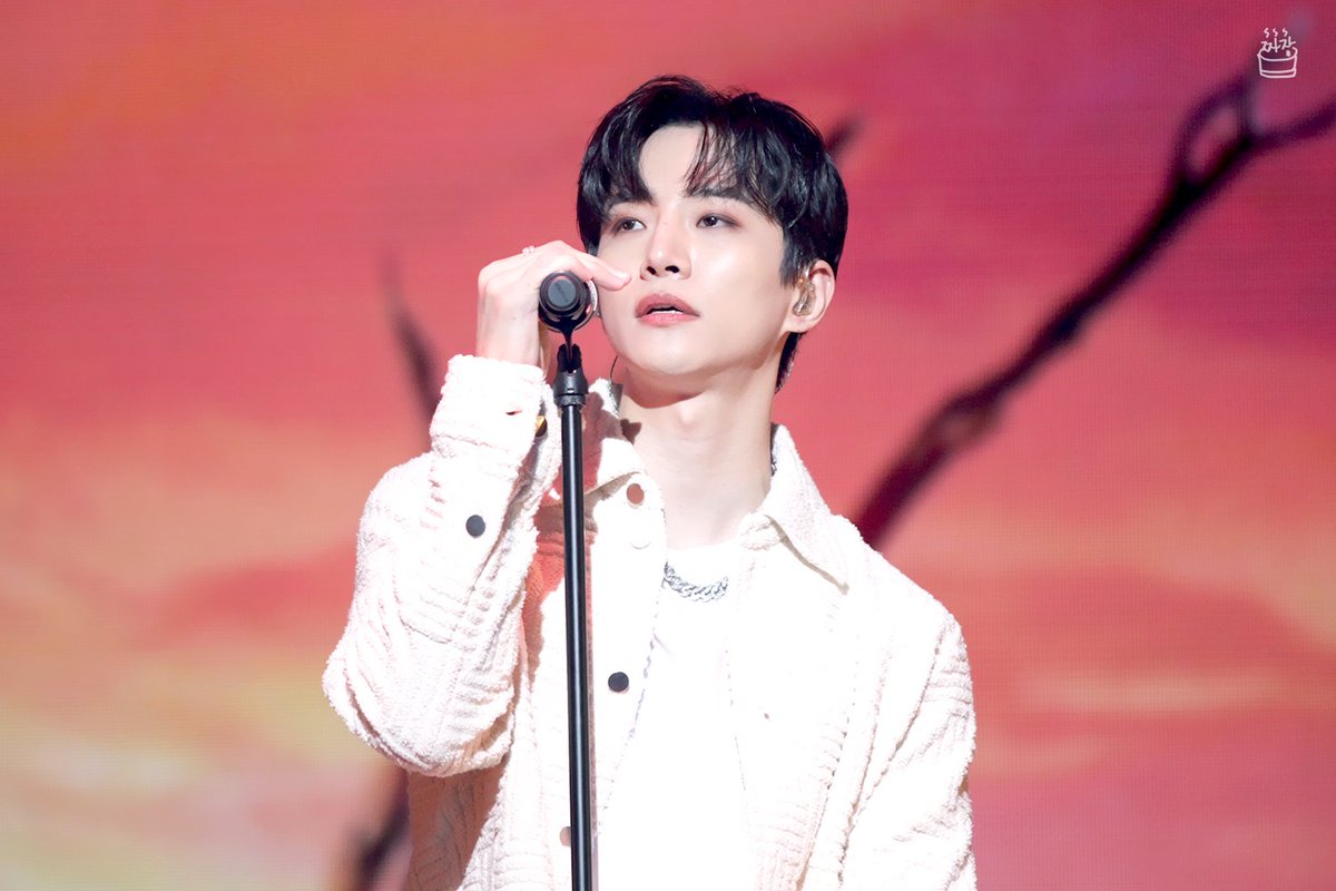 이준호도락이다 tweet media