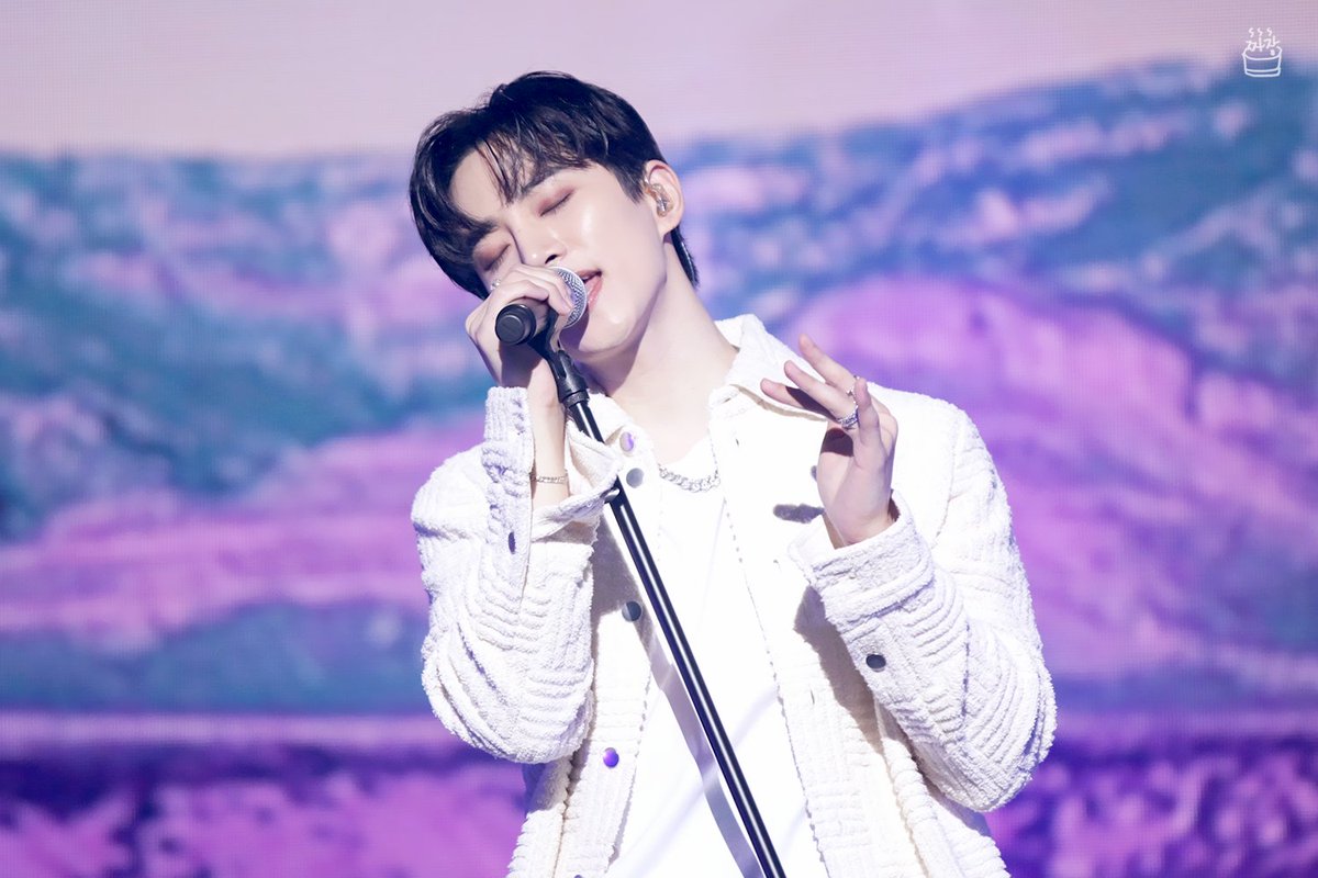 이준호도락이다 tweet media