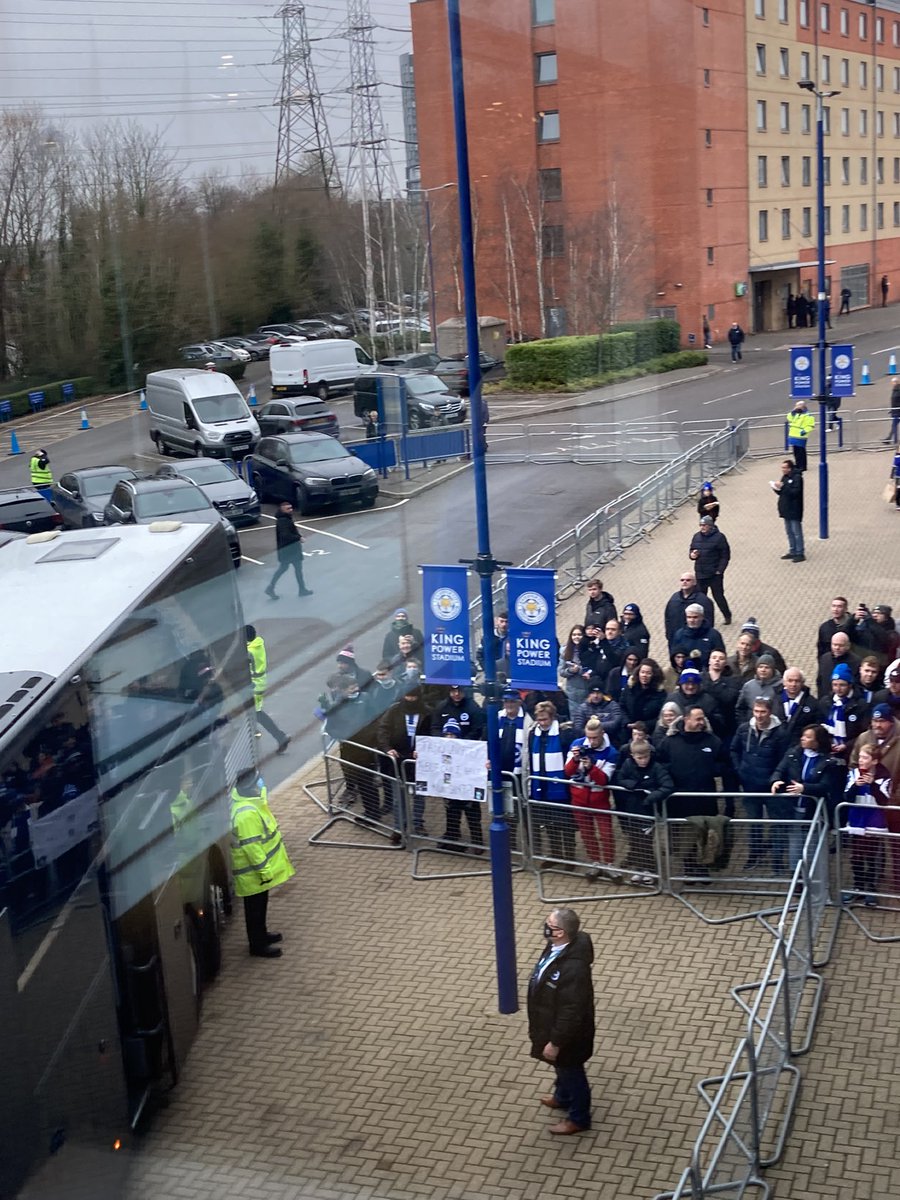 BBCSussexSport's tweet photo. ‘Tariq Lamptey please can I have your shirt?’ Reception party for #bhafc players on arrival. https://t.co/yLg9McAGeE
