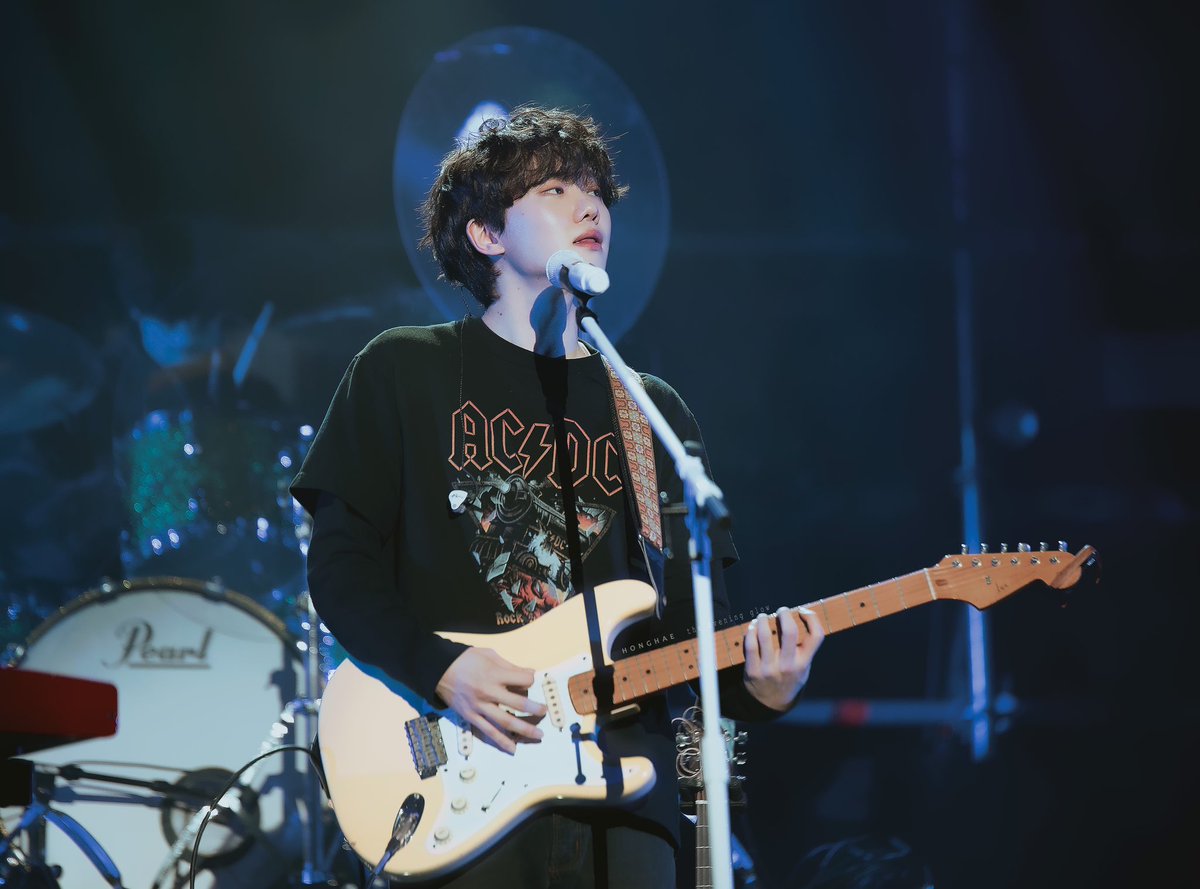 honghae_28's tweet photo. 220123 이달의 어썸 페스티벌

#하현상 #HaHyunsang https://t.co/RA2Vc3ZqYh