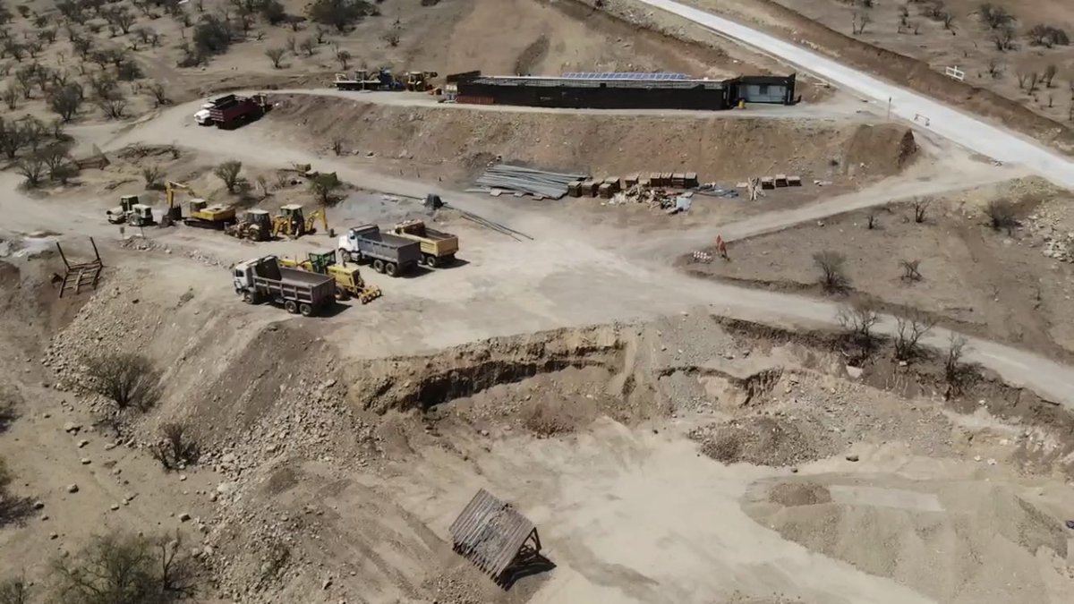 Tengo un lindo desafío de motivar a l@s nuevos ministr@s <a href="/Maisa_Rojas/">Maisa</a>  y <a href="/carlosmontestwt/">Carlos Montes</a> en la defensa de las Áreas de Preservación Ecológica y evitar su depredación por algunos proyectos inmobiliarios ilegales.
Espero su compromiso y q se termine el escándalo q hemos vivido