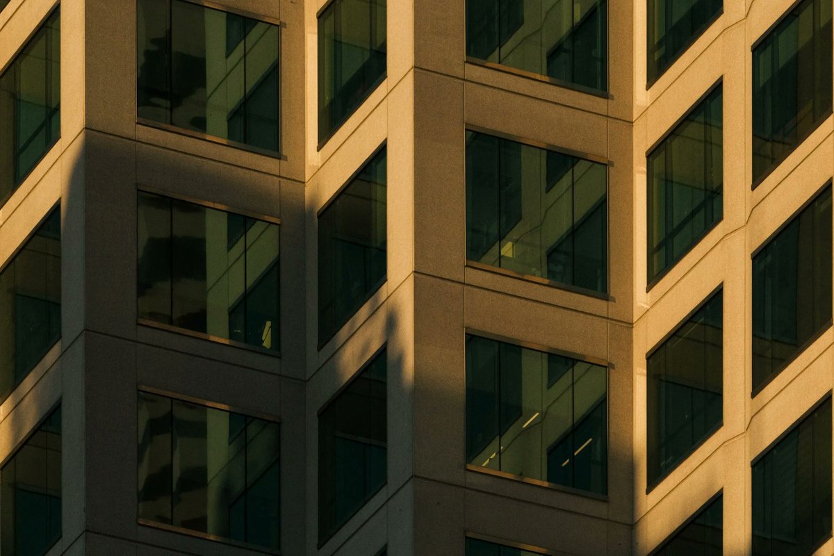 Join us for our next webinar on the 26th January where our panel will be discussing “Structural and Civil Engineering Solutions to the Climate Emergency”.

Don't forget to register!

buff.ly/3ecbYUZ

#lowcarbon #enviromentalissues #futureplymouth2030 #climatechange
