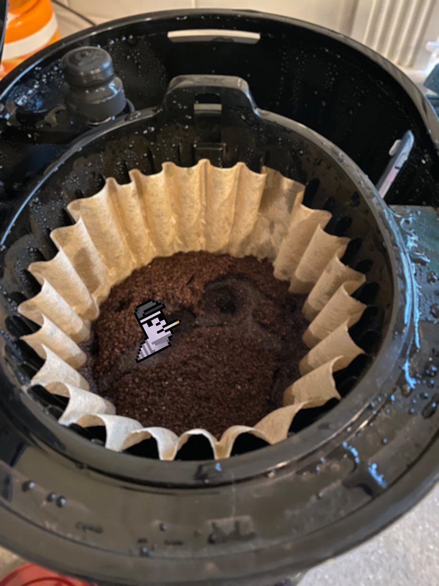 lad2855's tweet photo. What… what happened last night?

And how’s this guy get in my coffee? https://t.co/4802TExogK