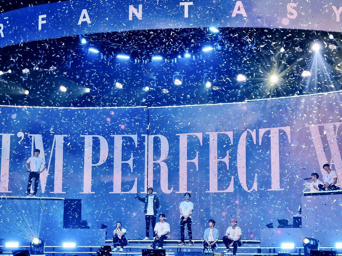 RWSquareTH's tweet photo. สำหรับคอนเสิร์ต 2022 SF9 LIVE FANTASY #3 IMPERFECT ก็ได้จบลงไปแล้ว มีทั้งความสุข สนุก ซึ้ง และประทับใจเต็มไปหมดเลยค่ะ มาร่วมติดตามและให้กำลังใจพวกเค้ากันต่อไปเรื่อยๆเลยนะคะ😊 #SF9 @SF9official #SF9_CONCERT #sf9imperfect https://t.co/t2yShgiXzf