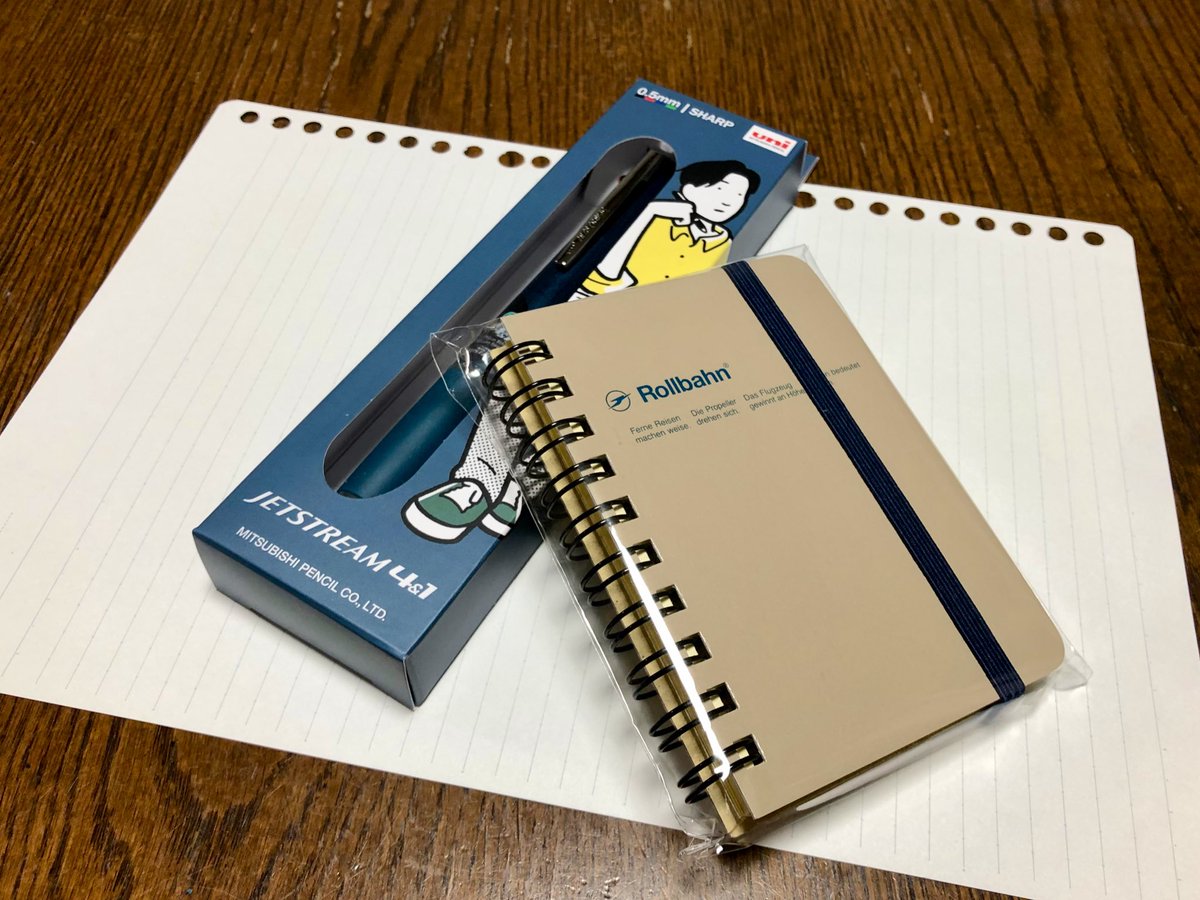 yuchi_7029's tweet photo. 昨日のこと.
珈琲屋さんの珈琲飲んだよ☕️
実習行く時に使うボールペンとメモ帳購入！
服も久々に上下買って諭吉3人飛んでった💸 https://t.co/zvyVgBOH7a