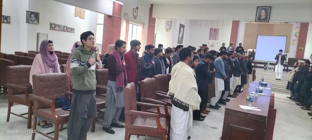 ShahG_HazirHey's tweet photo. آج وائی پی سی @YPCpakistan آل پاکستان ممبرز کنوینشن، پشتو اکیڈمی ہال جامعہ پشاور میں منعقد ہوا پاکستان بھر سے وائی پی سی کے جامعات و ضلعی کابینہ کے ممبران نے پورے جوش و خروش سے شرکت کی۔ ملک کے طول و عرض سے آئے تمام ممبران کو خراج تحسین https://t.co/wyjgIt1ArJ