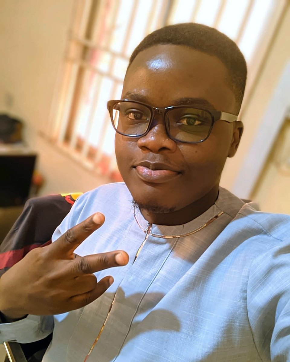 akintoyelami's tweet photo. What you didn't order! https://t.co/IdqpVfAiHZ