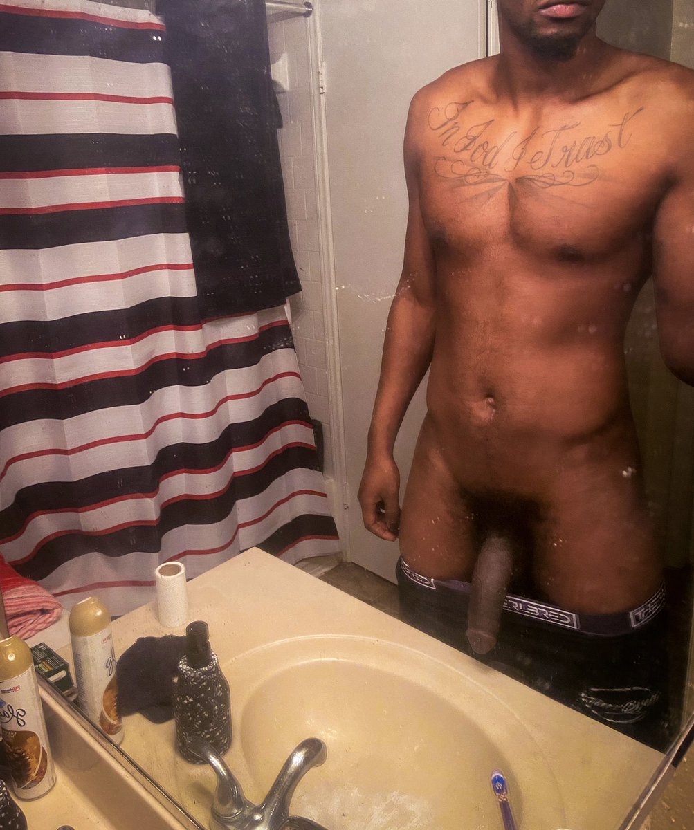 Bigflows69's tweet photo. It’s bout time I show myself and what I’m bout . Follow for more content.
#houstonfreaks #texasfreaks #blackbbc #translover #bbcfortrans #bbctop #versefreaks #dlfreaks https://t.co/s5zZwJUlPm