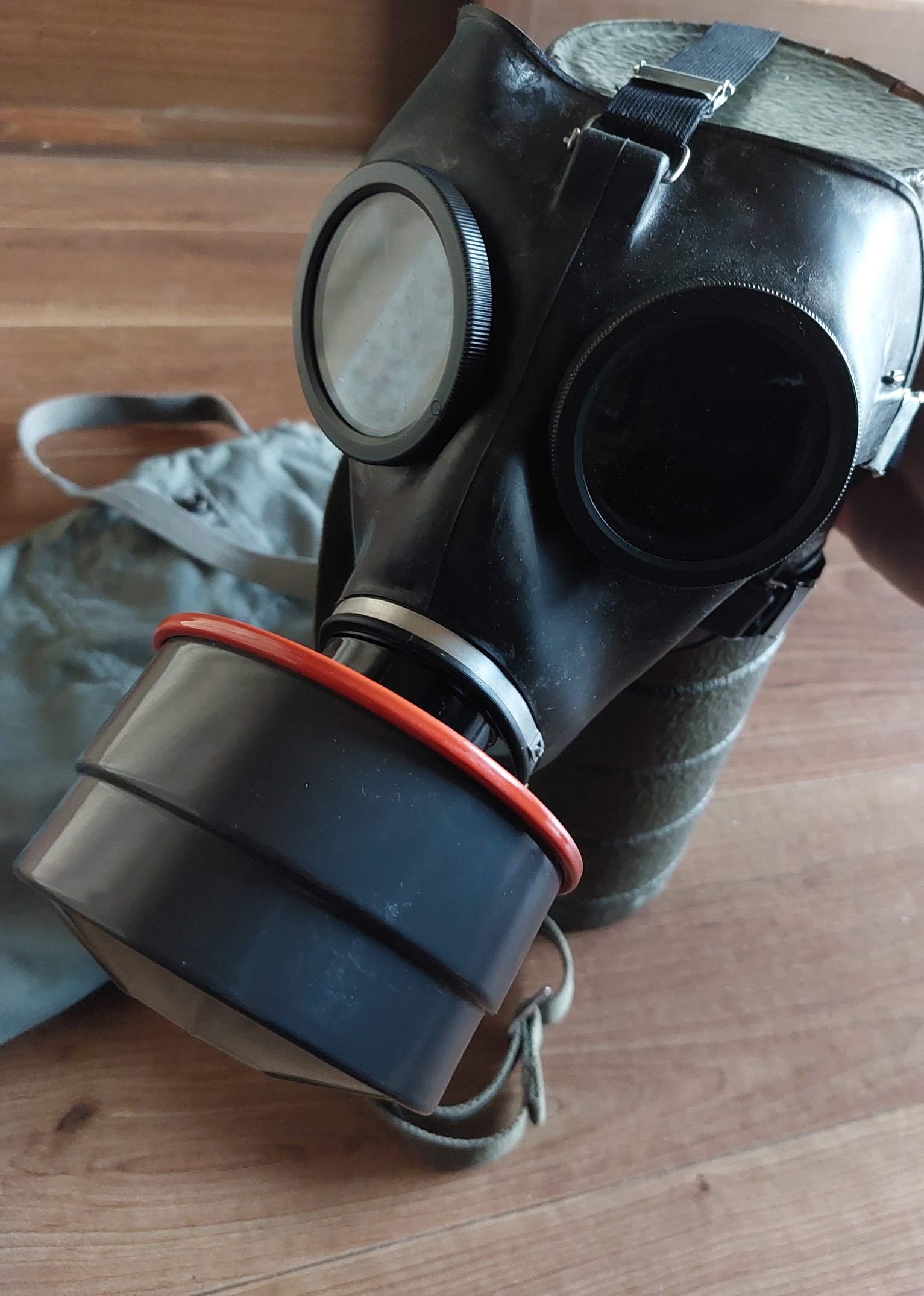 超特価sale開催 ガスマスク 実物 個人装備 Madmex Co Nz