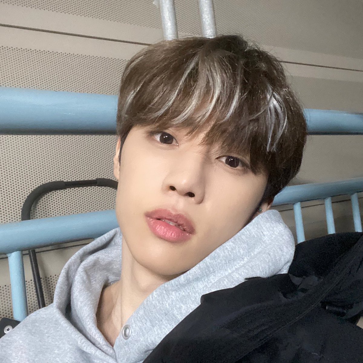 _ma_berry's tweet photo. 고딩김서누 방학이라고 브릿지해본거같애ㅋㅋ♡ https://t.co/dI36A6p5ly