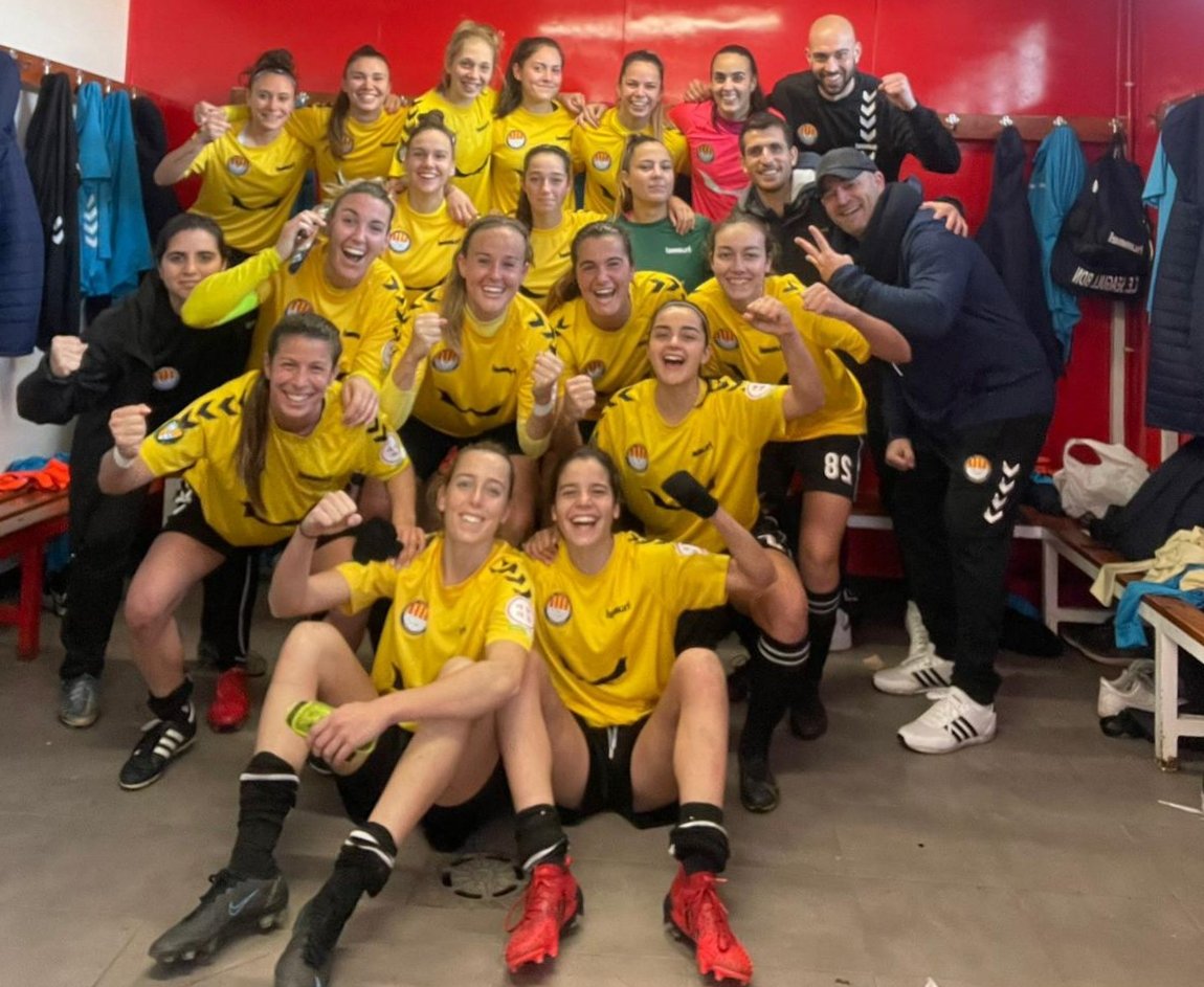 Una gavina sempre lluita i mai es rendeix.

ORGULL D'EQUIP. ORGULL DE BADALONA!

#SomhiGavines 🔵🔵 #RetoIberdrola #Badalona