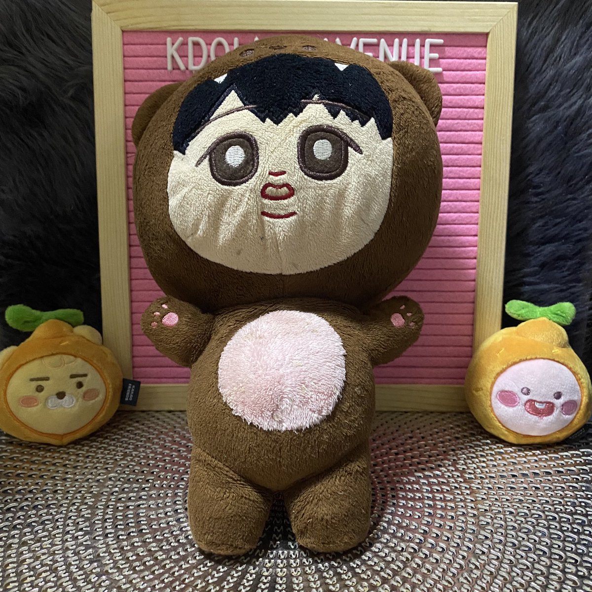peachiseon's tweet photo. WTS/LFB

IKON Hanbin &amp; DK doll 20cm SET for 600 pesos

- First to reply "Mine"
- No flaws but need wash

#ikondoll https://t.co/v1IivOBCL6