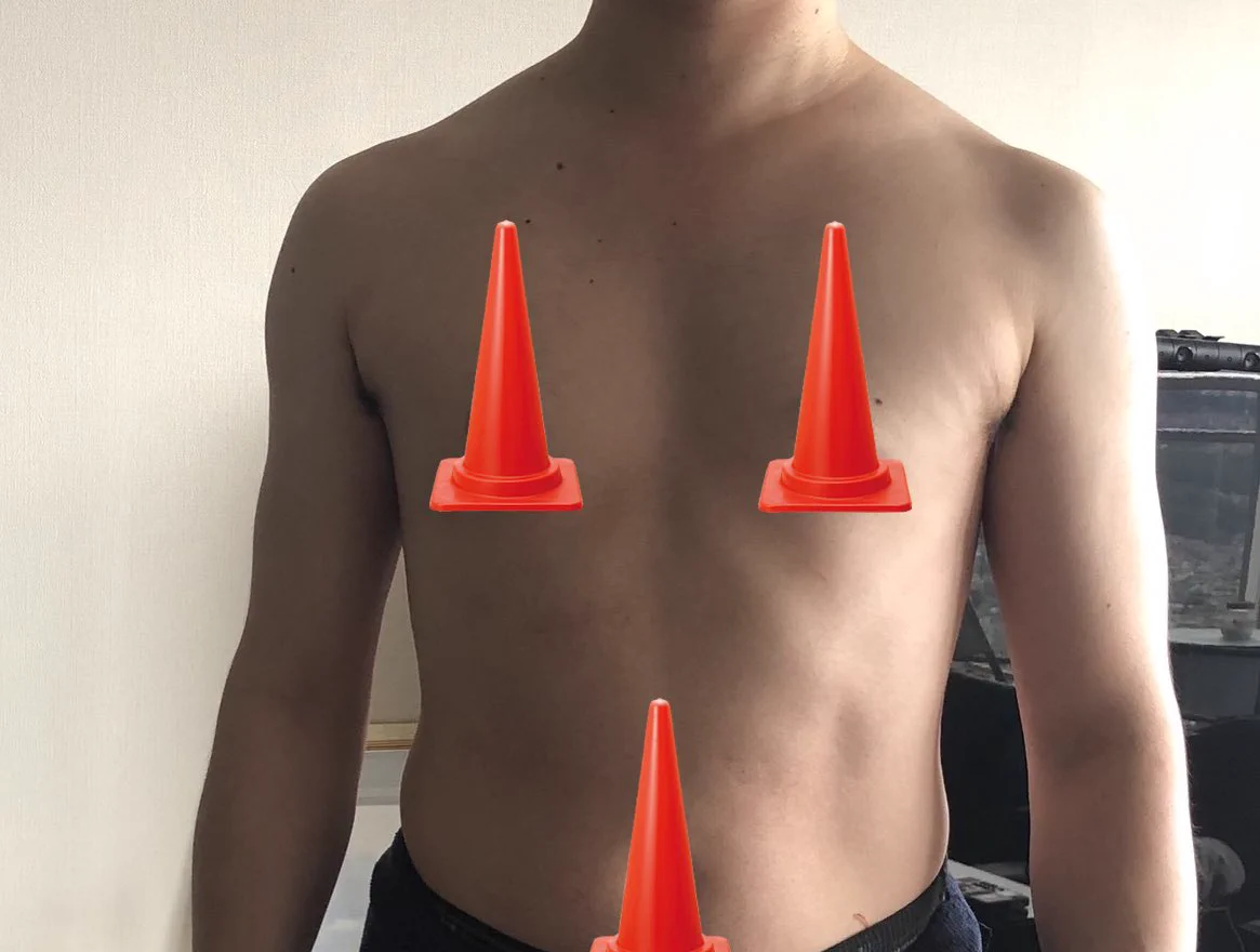 えええ。ジムになんて行かずに、トイレの度に60回スクワットしたらこの体になった。