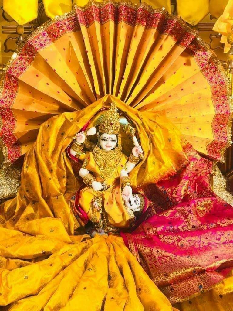 baglamukhipuja's tweet photo. माँ बगलामुखी आप सभी पर अपनी कृपा और आशीर्वाद बनाए रखें। जय माँ बगलामुखी। https://t.co/IfkbxTPP6e