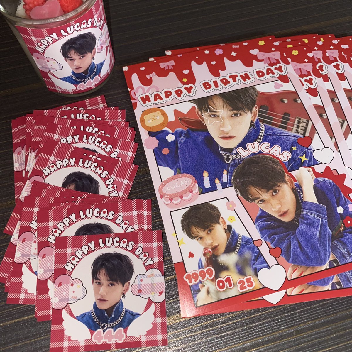 babyeyelee's tweet photo. 🪄

design :  #เจเจโวโว้
Print : #มกรารับของ
memo pad : #รีวิวร้านเมโลดี้ 

#Giveaway https://t.co/BCHdUhPlmq