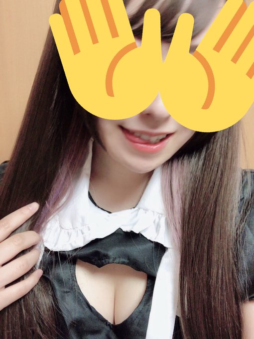 今日はメイドさんになってみた😃 皆はニーハイ派❓ガーター派❓ https://t.co/LwfdwosbR0<a href="/tag/t%E3%83%90%E3%83%83%E3%82%AF"class="tags"><span>#tバック</span></a><a href="/tag/%E8%A3%8F%E3%82%A2%E3%82%AB%E5%A5%B3%E5%AD%90"class="tags"><span>#裏アカ女子</span></a><a href="/tag/%E9%BB%92%E3%82%BF%E3%82%A4%E3%83%84"class="tags"><span>#黒タイツ</span></a>