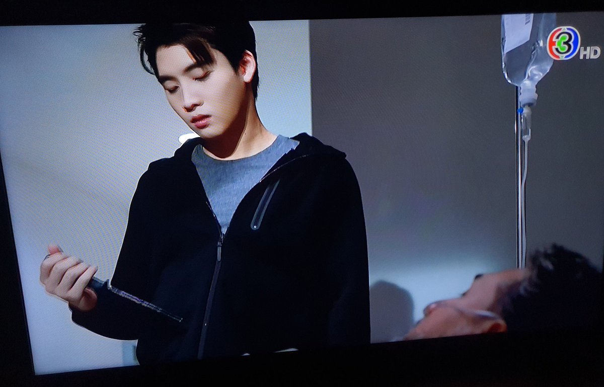 Delighted_J's tweet photo. เลือดเย็นเหลือเกิน55555 
#เพชฌฆาตจันทร์เจ้าEP2 https://t.co/S6kmWfHVG2