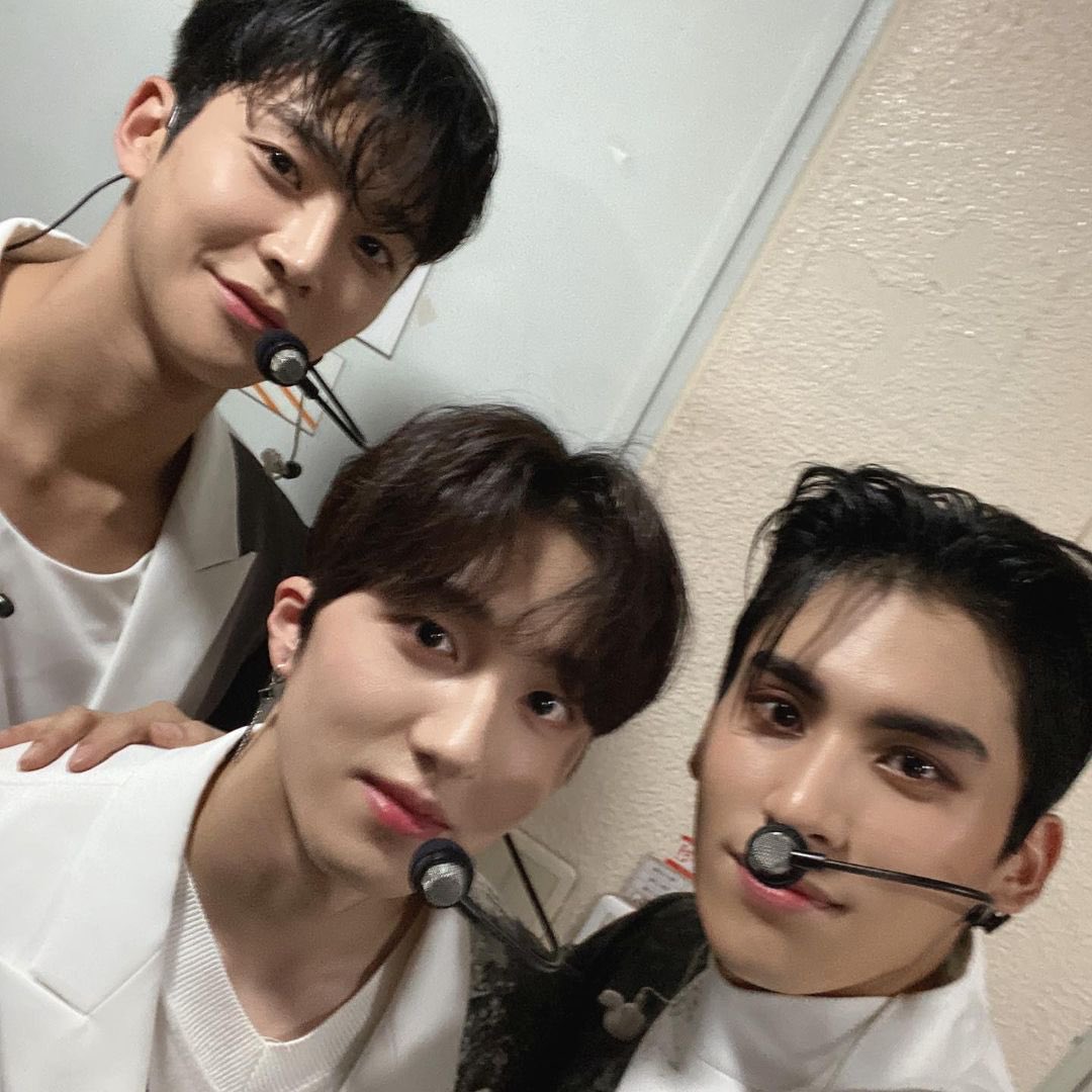 rochan doing things tweet media