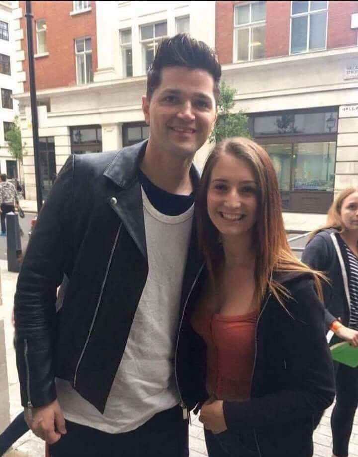 lynne_holman's tweet photo. @thescript One of my favourite Script memories is when my daughter and I got up at stupid oβclock to go and wait outside Radio 1 hoping to meet you. You were all so lovely and friendly. It was a dream come true #TheScriptFamilyFriday https://t.co/wxGIKl5lJi